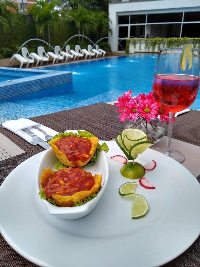 Hotel Blue 66 กาลี ภายนอก รูปภาพ