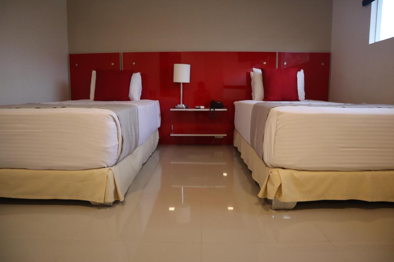 Hotel Blue 66 กาลี ภายนอก รูปภาพ