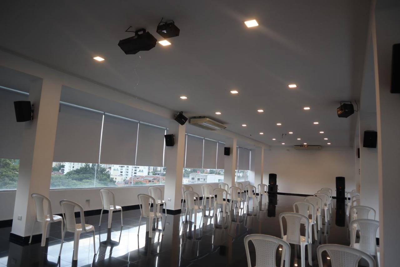 Hotel Blue 66 กาลี ภายนอก รูปภาพ