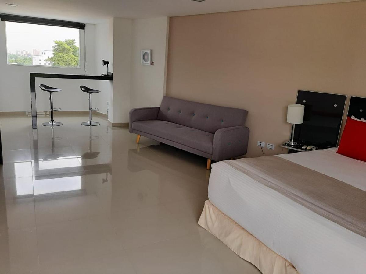 Hotel Blue 66 กาลี ภายนอก รูปภาพ