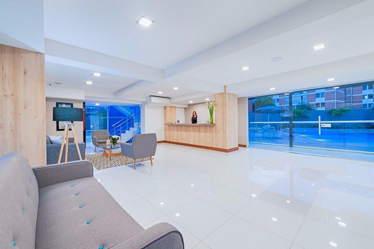 Hotel Blue 66 กาลี ภายนอก รูปภาพ