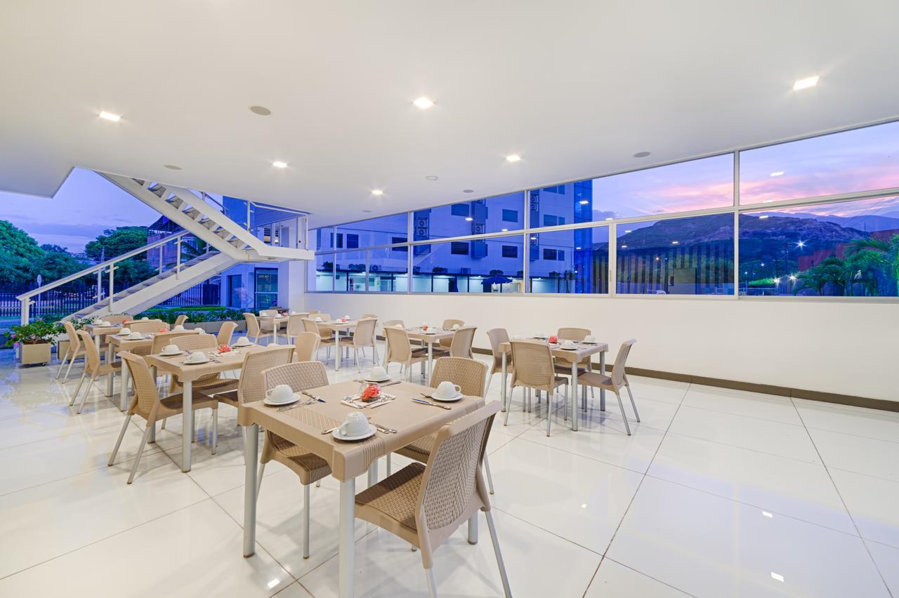 Hotel Blue 66 กาลี ภายนอก รูปภาพ