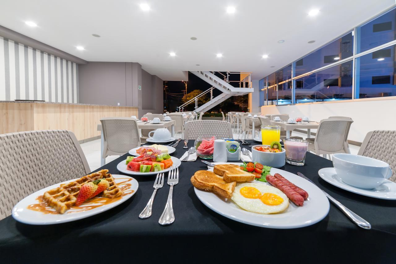Hotel Blue 66 กาลี ภายนอก รูปภาพ